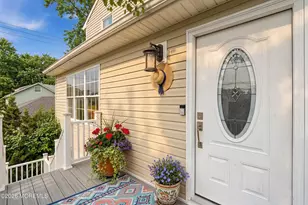 335 Park Ave, Union Beach, NJ 07735 - Photo 10