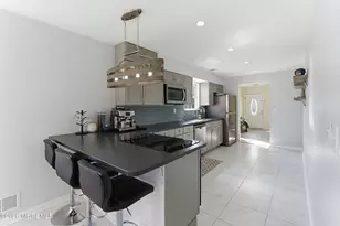 335 Park Ave, Union Beach, NJ 07735 - Photo 4