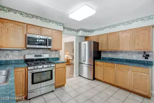 19 Peach Tree St, Jackson, NJ 08527 - Photo 34