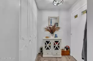 390 Picardy Ct, Lakewood, NJ 08701 - Photo 16