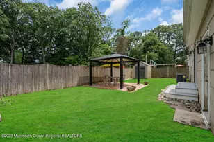 802 Laura Herbert Dr, Point Pleasant, NJ 08742 - Photo 24