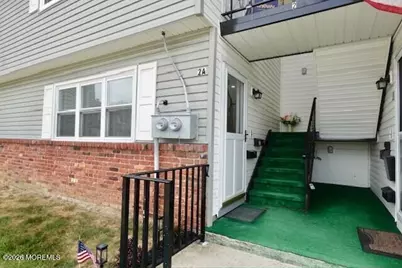 2 Georgia Court #Apt A, Matawan, NJ 07747 - Photo 2