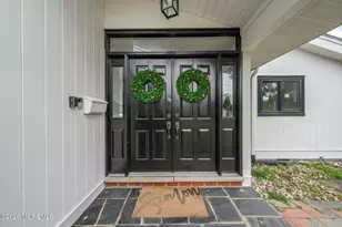 15 Wilson Cir W, Red Bank, NJ 07701 - Photo 2