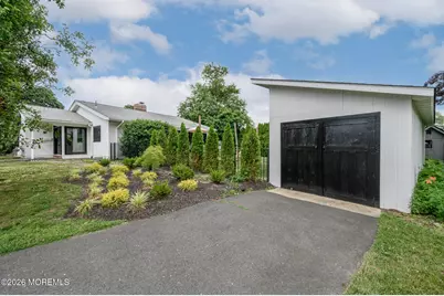 15 Wilson Circle W, Red Bank, NJ 07701 - Photo 30