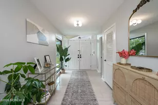 15 Wilson Cir W, Red Bank, NJ 07701 - Photo 4