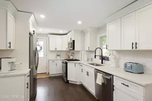 210 Linden Ave, Highlands, NJ 07732 - Photo 12