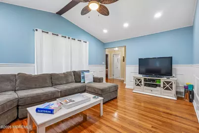 803 Trenton Avenue, Point Pleasant Beach, NJ 08742 - Photo 4