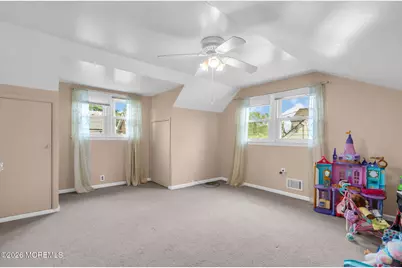11 E Grove Avenue, Woodbridge Township, NJ 07095 - Photo 28