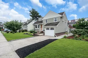 11 E Grove Ave, Woodbridge Township, NJ 07095 - Photo 6