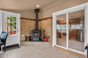 11 E Grove Ave, Woodbridge Township, NJ 07095 - Photo 26