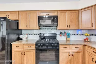 12 Millbrook Dr, Toms River Township, NJ 08757 - Photo 26