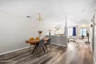 10 Pennsbury Way, East Brunswick Township, NJ 08816 - Photo 12