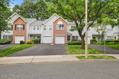 10 Pennsbury Way, East Brunswick Township, NJ 08816 - Photo 2
