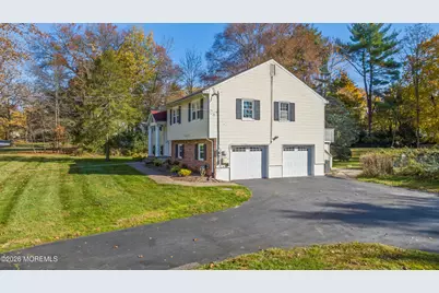 2 Sweet Briar Lane, Holmdel, NJ 07733 - Photo 4
