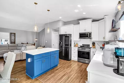 14 Arlington Drive, Howell Township, NJ 07731 - Photo 6