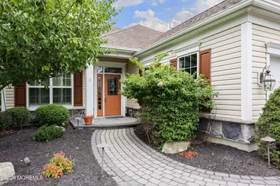1 E Chatsworth Lane, Farmingdale, NJ 07727 - Photo 2