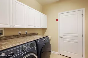 1 E Chatsworth Ln, Farmingdale, NJ 07727 - Photo 28