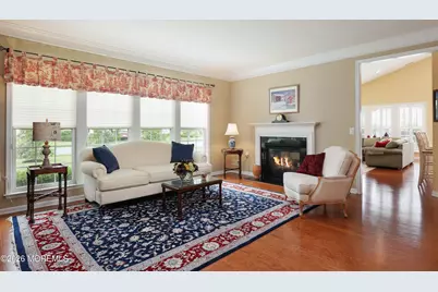 1 E Chatsworth Lane, Farmingdale, NJ 07727 - Photo 10