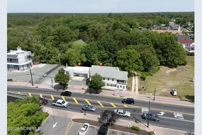 11 E Main Street, Tuckerton, NJ 08087 - Photo 10