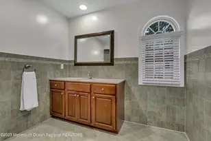 1607 Holbrook St, Oakhurst, NJ 07755 - Photo 28
