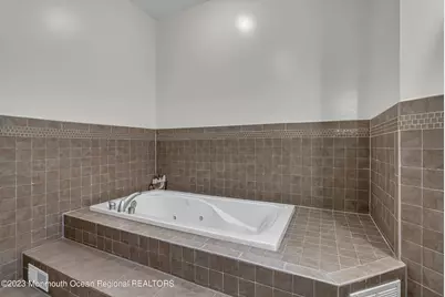 1607 Holbrook Street, Oakhurst, NJ 07755 - Photo 20