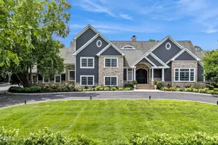 8 Black Point Horseshoe St, Rumson, NJ 07760 - Photo 2