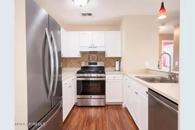 6 Bugle Way, Tinton Falls, NJ 07753 - Photo 10
