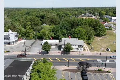 17 E Main Street, Tuckerton, NJ 08087 - Photo 12