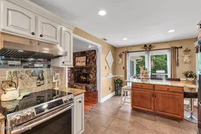 8 Owens Road, Marlboro Township, NJ 07746 - Photo 18