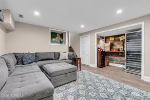 23 Southview Terrace S, Middletown, NJ 07748 - Photo 30