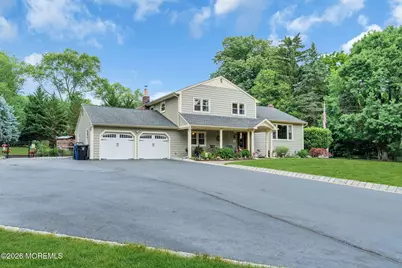 23 Southview Terrace S, Middletown, NJ 07748 - Photo 2