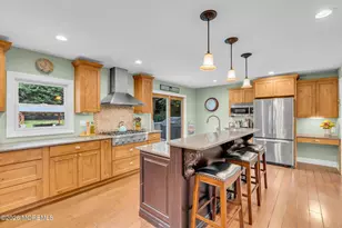 23 Southview Terrace S, Middletown, NJ 07748 - Photo 18