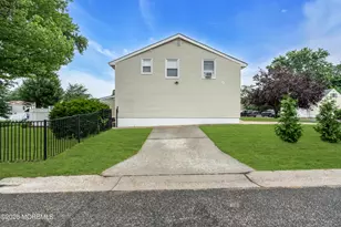 55 Drift Rd, Belford, NJ 07718 - Photo 46