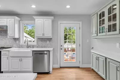 55 Drift Road, Belford, NJ 07718 - Photo 16