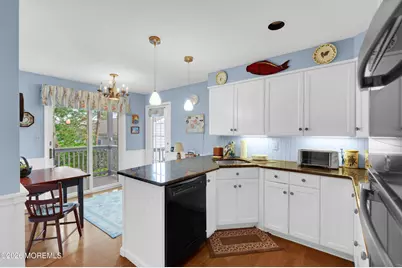 100 Bay Point Harbour #100, Point Pleasant, NJ 08742 - Photo 10