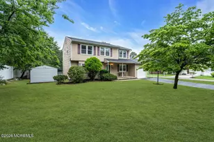 1813 Bismarck St, Toms River Township, NJ 08757 - Photo 6