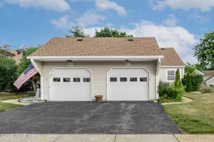 41 Piazza San Paola, Freehold, NJ 07728 - Photo 22