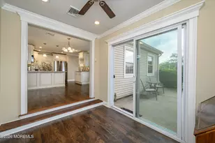 41 Piazza San Paola, Freehold, NJ 07728 - Photo 10