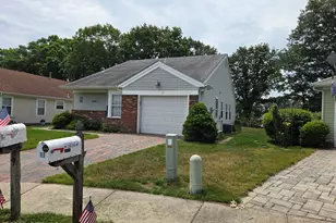 9 Dove Tree Ct, Barnegat, NJ 08005 - Photo 4