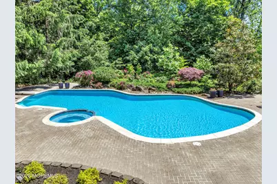 427 Fawns Run, Morganville, NJ 07751 - Photo 26