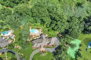 427 Fawns Run, Morganville, NJ 07751 - Photo 14