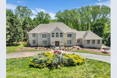 427 Fawns Run, Morganville, NJ 07751 - Photo 22