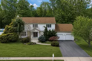 5 Washington Ave, Morganville, NJ 07751 - Photo 2