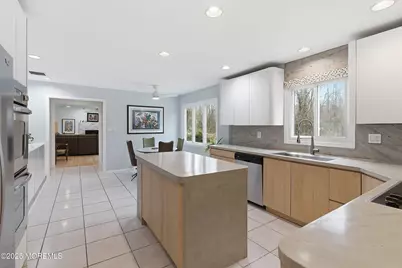 5 Washington Avenue, Morganville, NJ 07751 - Photo 10