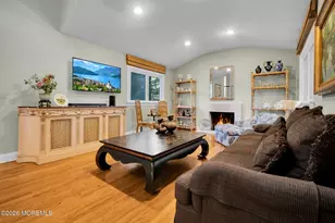 4 Halifax Dr, Morganville, NJ 07751 - Photo 66