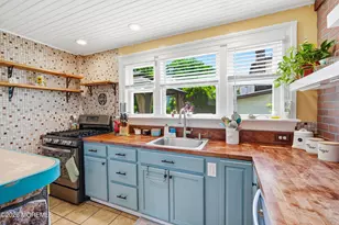 94 Forest Ave, Keansburg, NJ 07734 - Photo 16