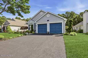 70 Rosewood Dr, Lakewood, NJ 08701 - Photo 4