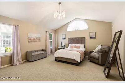 70 Rosewood Drive, Lakewood, NJ 08701 - Photo 26