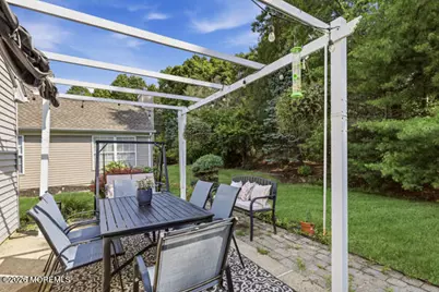 70 Rosewood Drive, Lakewood, NJ 08701 - Photo 38