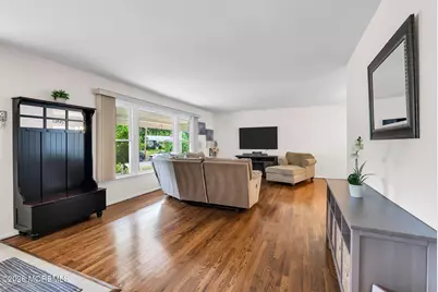 1075 Lucy Lane, Toms River Township, NJ 08753 - Photo 8